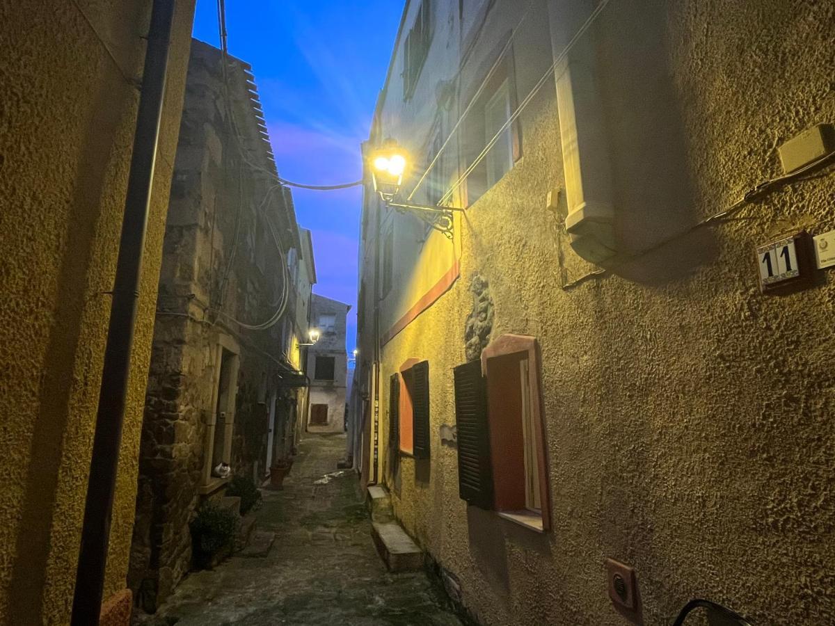 Centro Storico-Close To Restaurants-Typical Craft-Church-Beautiful View Castelsardo Exteriér fotografie