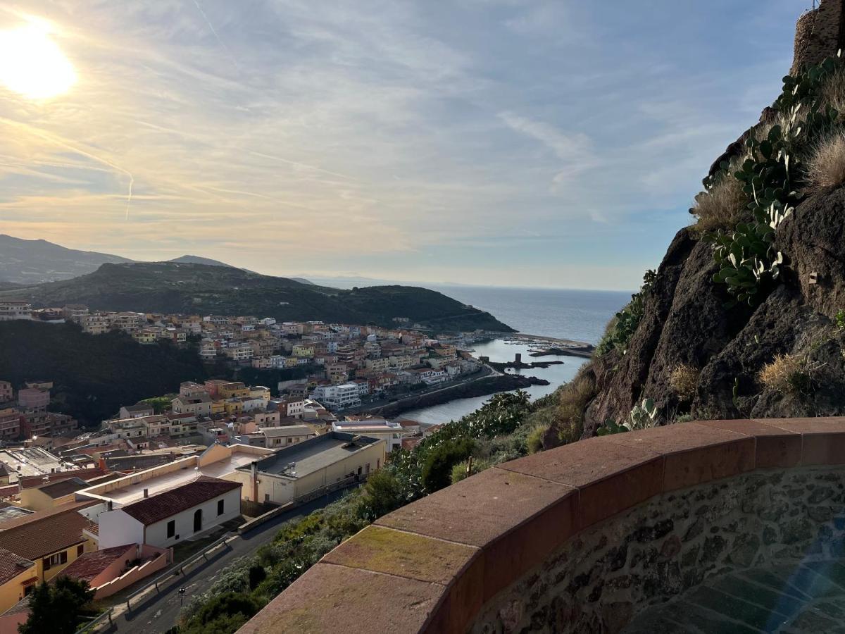 Centro Storico-Close To Restaurants-Typical Craft-Church-Beautiful View Castelsardo Exteriér fotografie