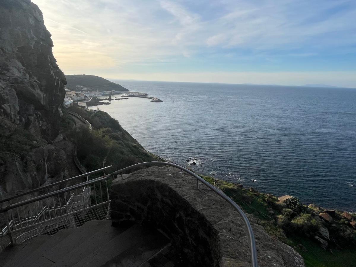 Centro Storico-Close To Restaurants-Typical Craft-Church-Beautiful View Castelsardo Exteriér fotografie